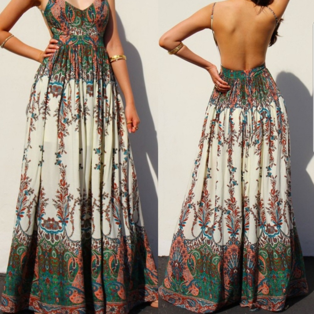NWT Paisley Print Boho Maxi Dress with Open Back